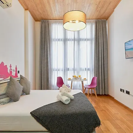 Urbanite アパート *