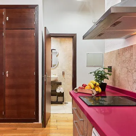 Urbanite * Малага