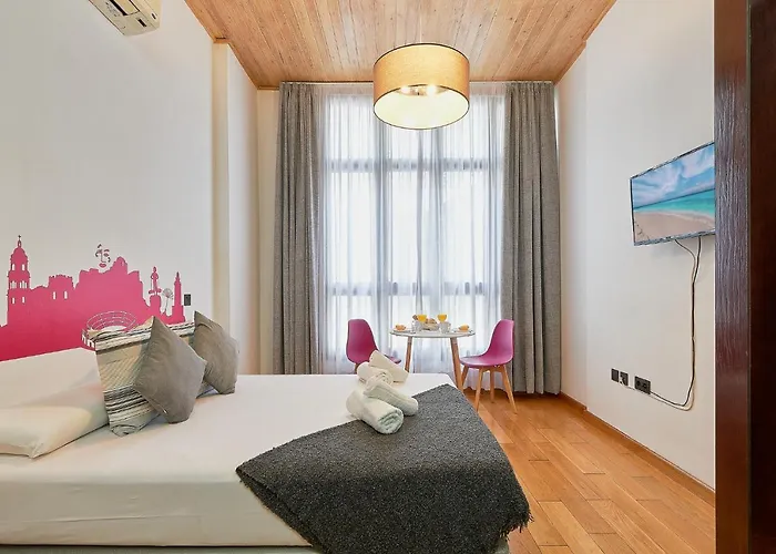 Urbanite アパート *