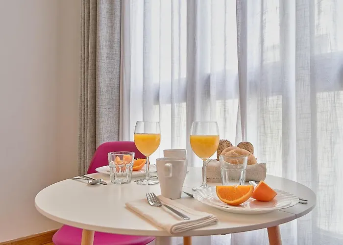 Urbanite アパート *