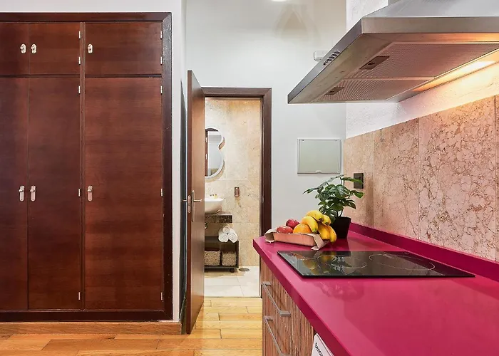 Urbanite * マラガ